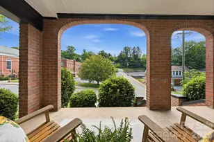 197 Academy St, Canton, NC 28716 - Photo 4