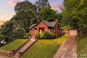 197 Academy St, Canton, NC 28716 - Photo 2