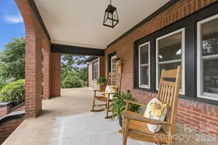 197 Academy St, Canton, NC 28716 - Photo 6