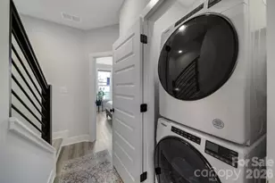 5007 Tiny Ln, Charlotte, NC 28203 - Photo 16