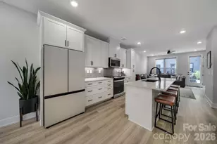 5007 Tiny Ln, Charlotte, NC 28203 - Photo 6