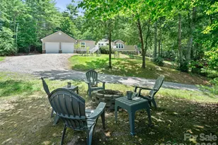 201 Franklin Village Rd, Spruce Pine, NC 28777 - Photo 2