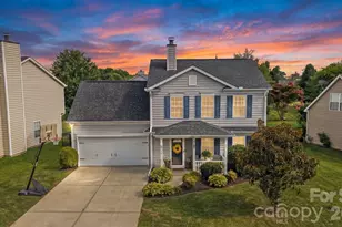 5550 Mt Mansfield Rd, Charlotte, NC 28278 - Photo 2