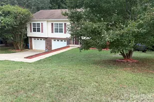 3105 Kay St, Conover, NC 28613 - Photo 2