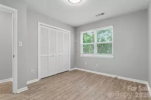 1001 Churchill Downs Ct, Charlotte, NC 28211 - Photo 16