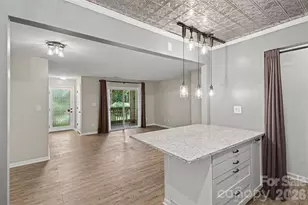 1001 Churchill Downs Ct, Charlotte, NC 28211 - Photo 10