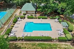 1001 Churchill Downs Ct, Charlotte, NC 28211 - Photo 28
