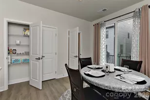 421 Spearfield Ln, Charlotte, NC 28205 - Photo 18