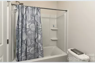 421 Spearfield Lane, Charlotte, NC 28205 - Photo 14