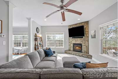 505 Kings Ridge, Asheville, NC 28804 - Photo 2