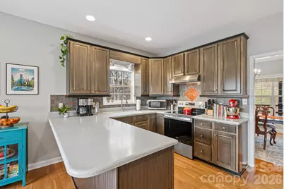 505 Kings Ridge, Asheville, NC 28804 - Photo 8