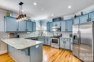 6208 Neptune Dr, Denver, NC 28037 - Photo 8