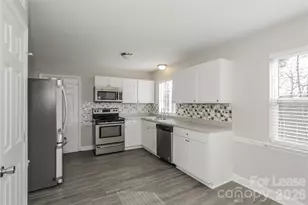 8930 Milton Morris Dr, Charlotte, NC 28227 - Photo 4