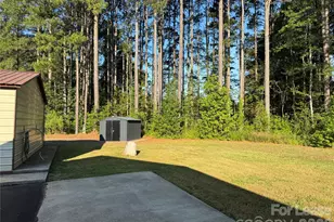 2805 Sweeping Pine Ln, Denver, NC 28037 - Photo 6