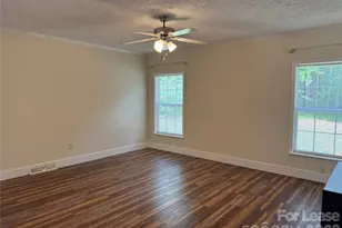 2805 Sweeping Pine Ln, Denver, NC 28037 - Photo 18