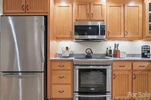 6 Laurel Branch Dr, Black Mountain, NC 28711 - Photo 38