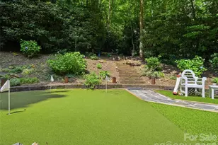 6 Laurel Branch Dr, Black Mountain, NC 28711 - Photo 12