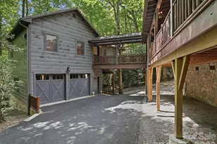 6 Laurel Branch Dr, Black Mountain, NC 28711 - Photo 8