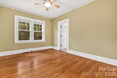 22 Fenner Avenue, Asheville, NC 28804 - Photo 20