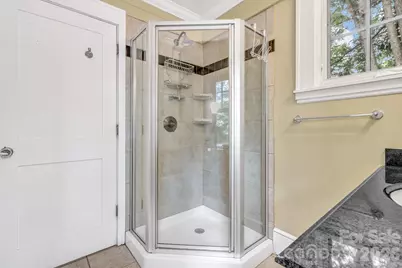 22 Fenner Avenue, Asheville, NC 28804 - Photo 24