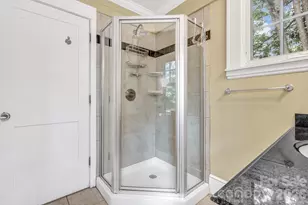 22 Fenner Ave, Asheville, NC 28804 - Photo 24