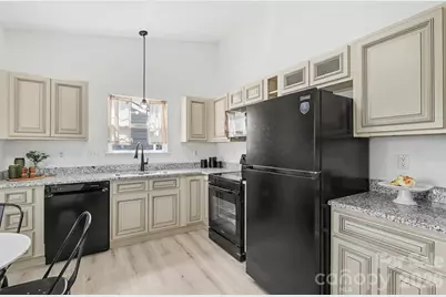 1745 Southwind Drive, Charlotte, NC 28216 - Photo 8