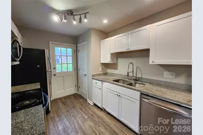 1531 E Liberty Street, Salisbury, NC 28146 - Photo 2