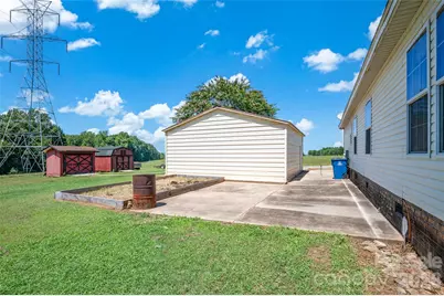 766 Midway Road, Statesville, NC 28625 - Photo 12
