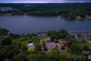 9709 Emerald Point Dr, Charlotte, NC 28278 - Photo 40