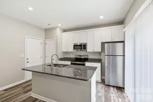 248 Valleybrook Ln, Troutman, NC 28166 - Photo 14