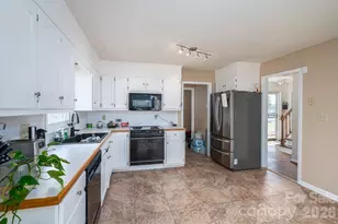 4503 Briar Creek Rd, Maiden, NC 28650 - Photo 10