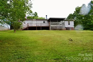 4851 Mounira Ave, Hickory, NC 28602 - Photo 8