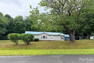4851 Mounira Ave, Hickory, NC 28602 - Photo 2