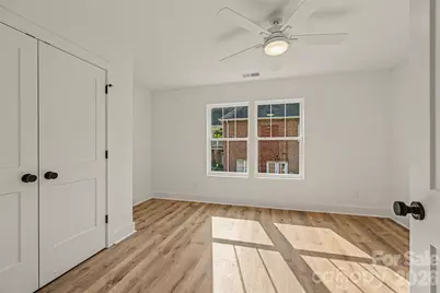 401 7th Street NE, Conover, NC 28613 - Photo 16