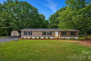 1185 Galway Ln, Clover, SC 29710 - Photo 1