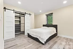 108 W Lee Ave, Bessemer City, NC 28016 - Photo 14