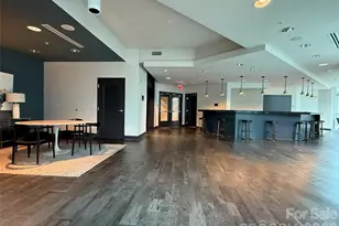 210 N Church St, Charlotte, NC 28202 - Photo 4