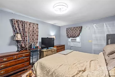 1130 24th Avenue Place NE, Hickory, NC 28601 - Photo 18