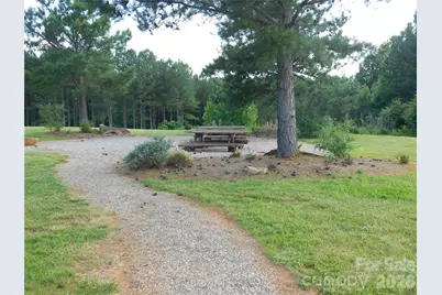 207 W Settings Boulevard NW, Valdese, NC 28690 - Photo 10