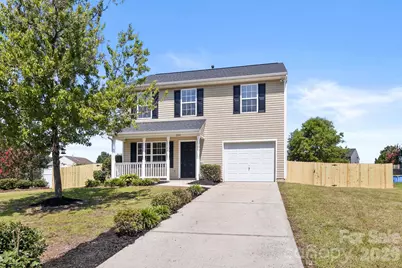 2141 Mallard Pointe Drive, Kannapolis, NC 28083 - Photo 2