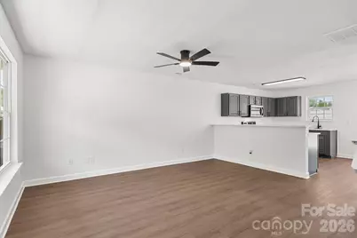 2141 Mallard Pointe Drive, Kannapolis, NC 28083 - Photo 6