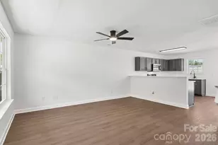 2141 Mallard Pointe Dr, Kannapolis, NC 28083 - Photo 6