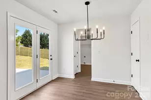 2141 Mallard Pointe Dr, Kannapolis, NC 28083 - Photo 14