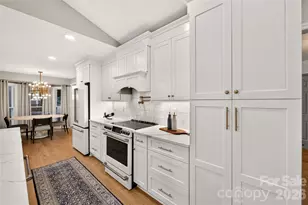 3027 Deep Meadow Ln, Charlotte, NC 28210 - Photo 14