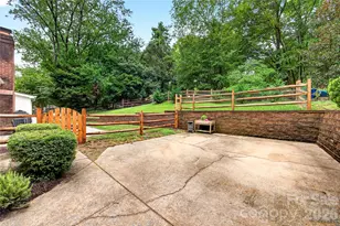 3027 Deep Meadow Ln, Charlotte, NC 28210 - Photo 34
