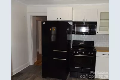 1024 8th Street NE, Hickory, NC 28601 - Photo 8