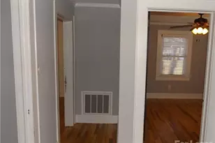 1024 8th St NE, Hickory, NC 28601 - Photo 6