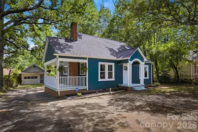 1909 2nd Avenue SW, Hickory, NC 28602 - Photo 1