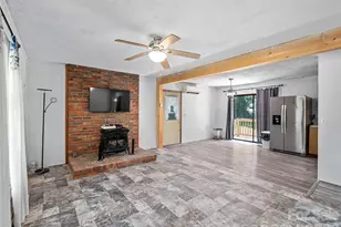 115 Hollifield St, Spruce Pine, NC 28777 - Photo 4