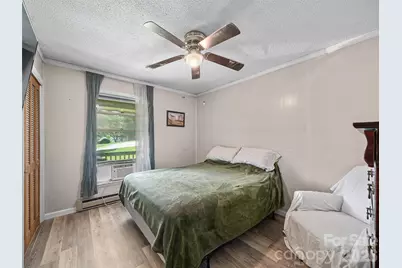 115 Hollifield Street, Spruce Pine, NC 28777 - Photo 12